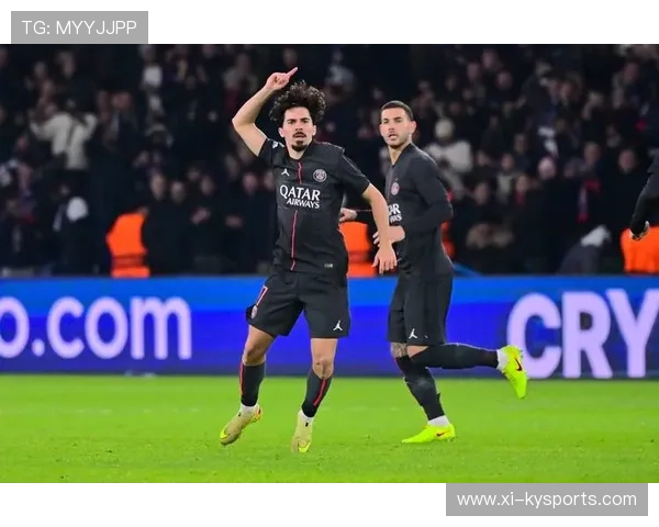 尤文图斯球员登贝莱在比赛中展现实力，登贝莱转会